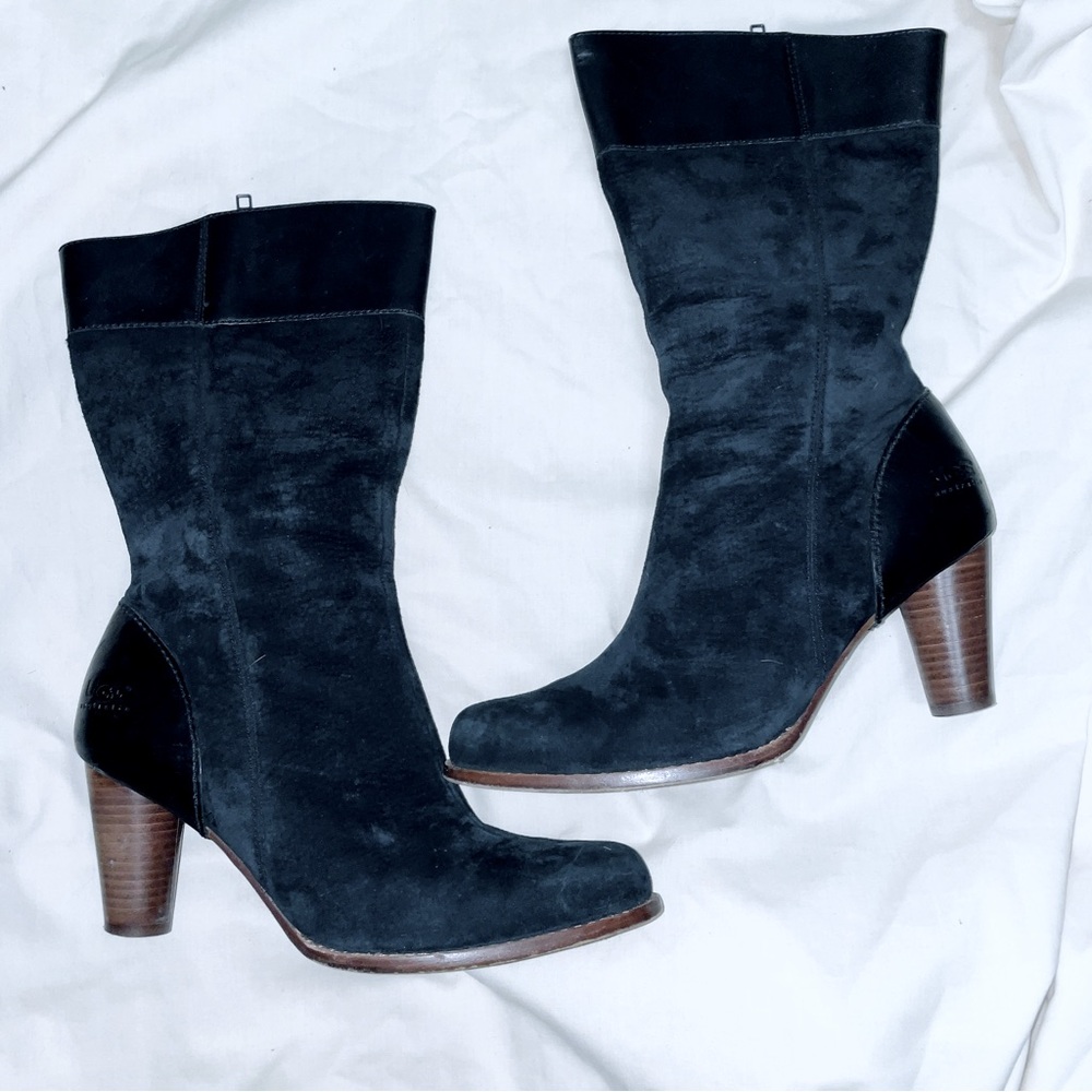 Excellent condition suede mid-calf Stella Ugg boots.